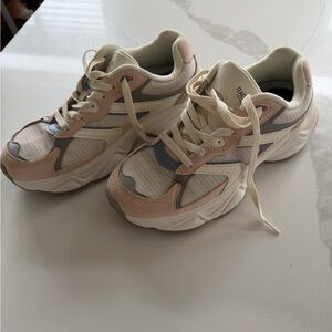 Rachel Zoe women's sneakers, likely featuring a cream, pink size 9